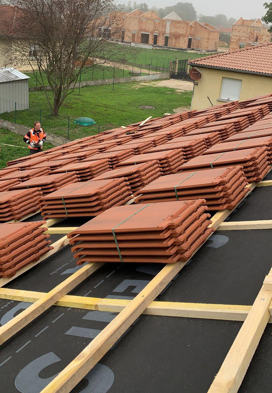 Travaux de couverture, charpente et zinguerie à Mâcon (71000) en Saône-et-Loire (71)